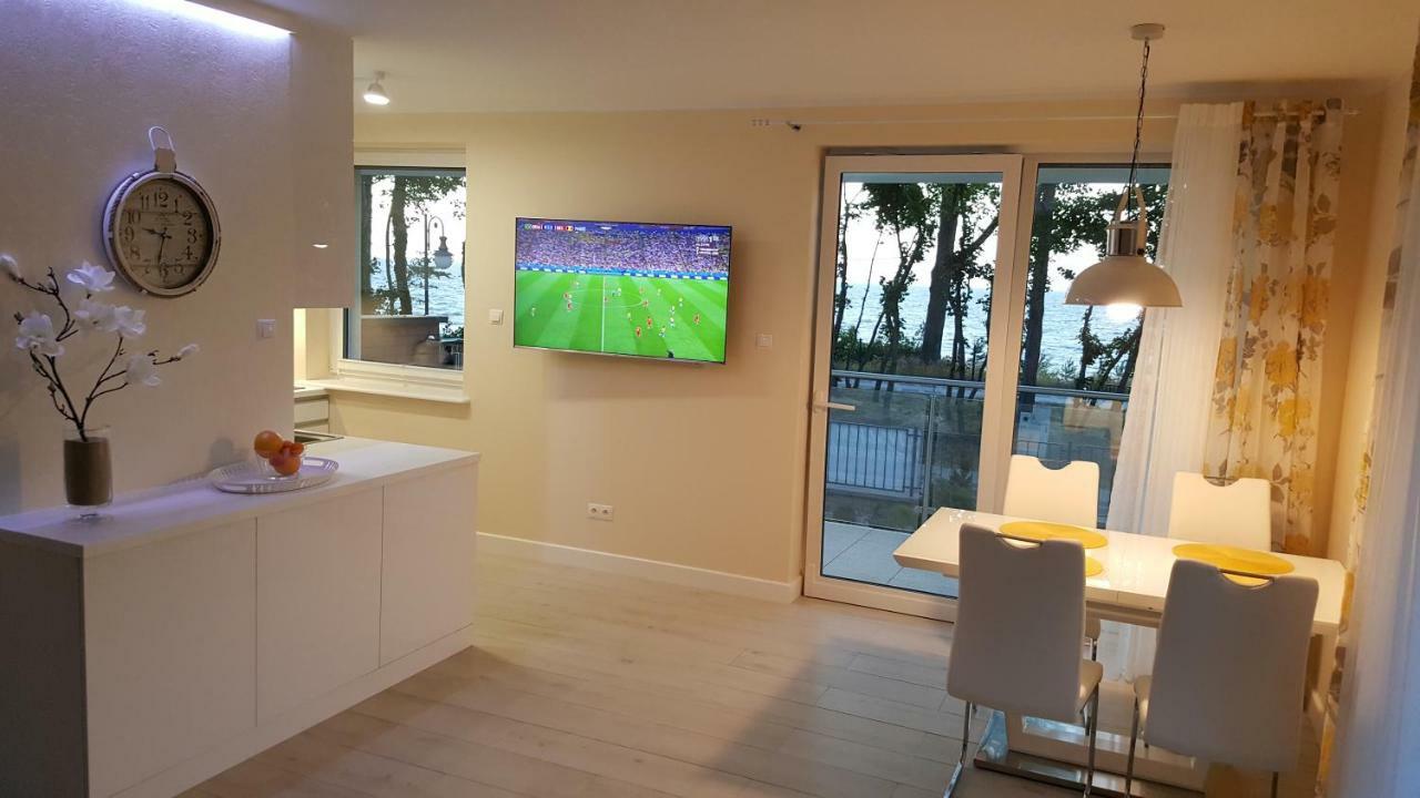 Z Widokiem Na Morze Apartment Rewal Luaran gambar